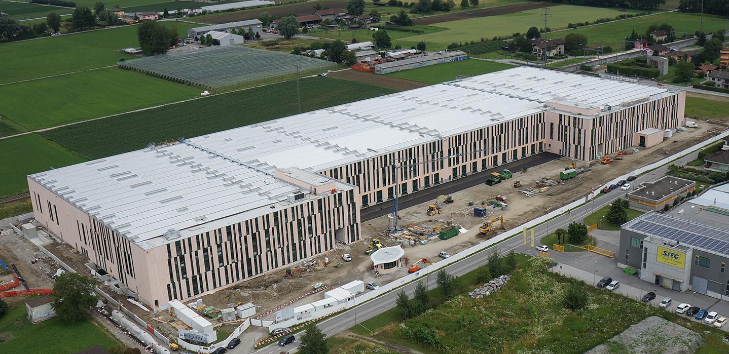 Nuovo Centro Logistico Gucci a S. Antonino CSC costruzioni SA